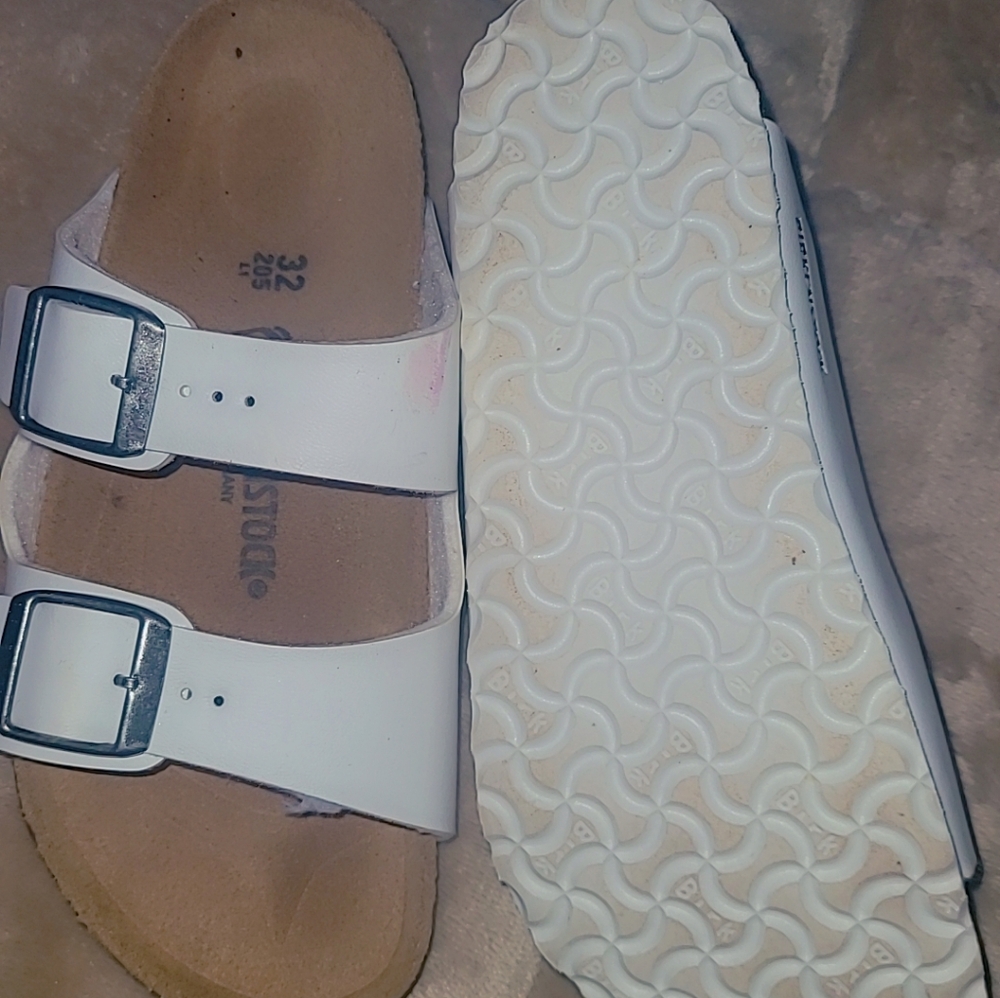 Little girls sandals